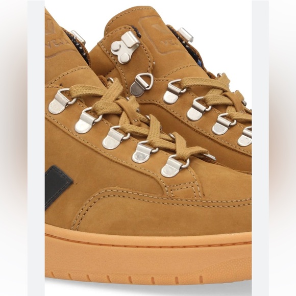 Veja Nubuck Tent Black Women’s sneakers Size 7 (38) - Brand New - Picture 4 of 13